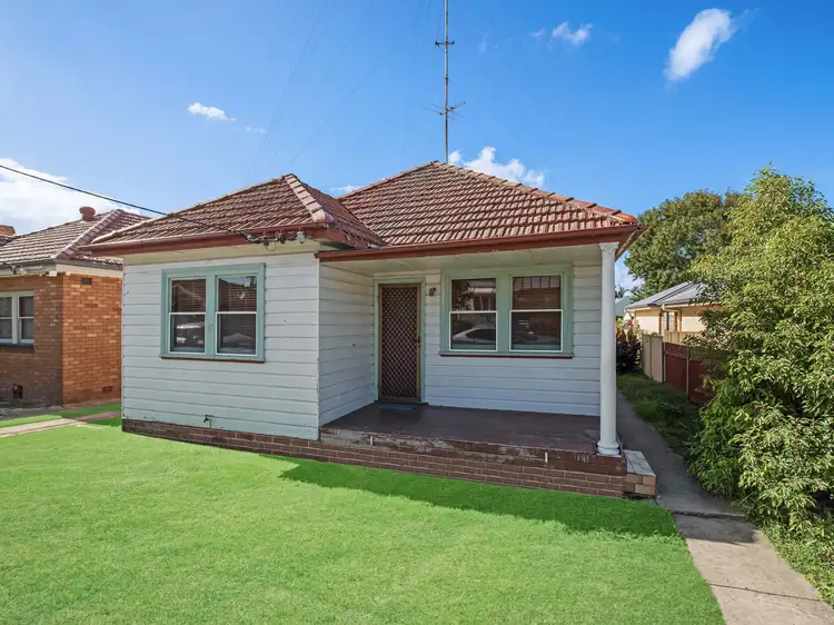 33 Dawson Street, Waratah NSW 2298