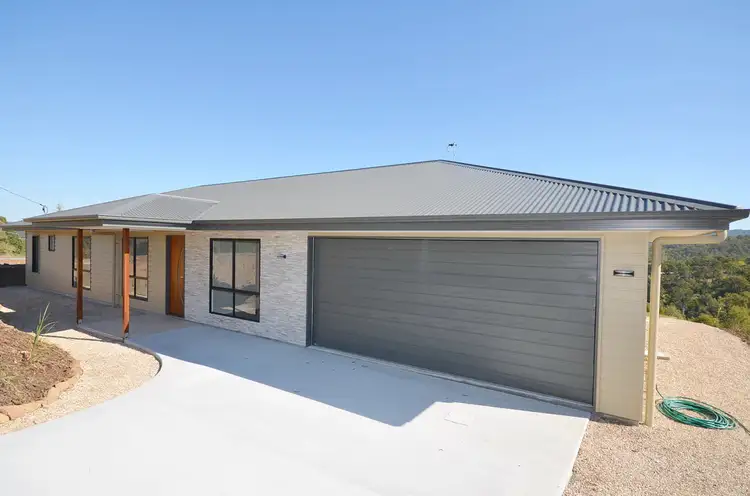 73 - 75 Francis Close, Kooralbyn QLD 4285