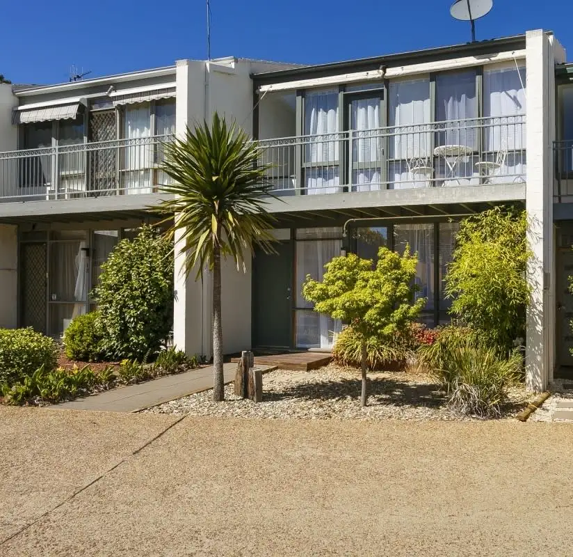 Main view of Homely townhouse listing, 13/11-15 Campbell Street, Queanbeyan NSW 2620