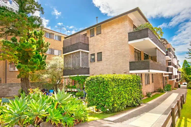 Second view of Homely apartment listing, 17/105 Pacific Parade, Dee Why NSW 2099