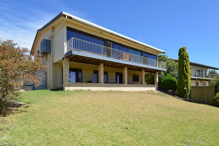 6 Passatt, Encounter Bay SA 5211