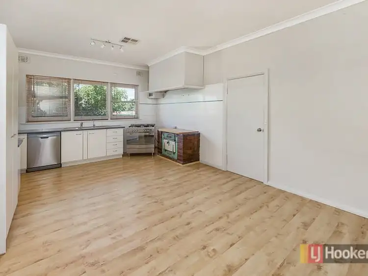 Fourth view of Homely house listing, 7 Victoria Road, Mount Barker SA 5251