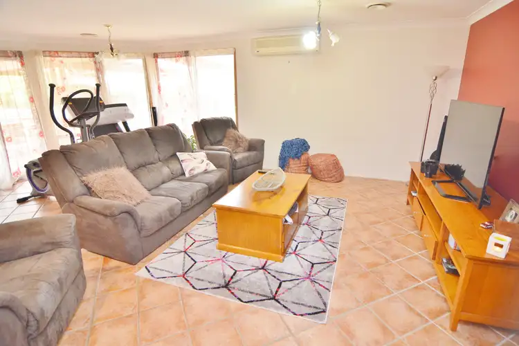 Fifth view of Homely house listing, 9 Robinia Drive, Lithgow NSW 2790