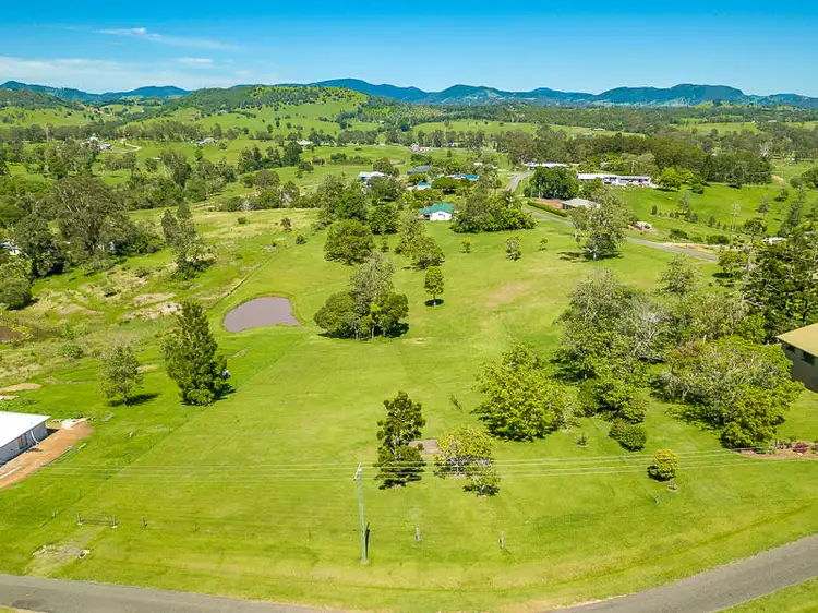 66 Panorama Drive, The Dawn QLD 4570