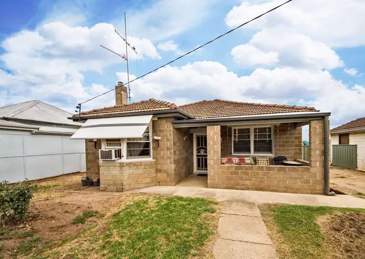 64 Redfern Street, Cowra NSW 2794