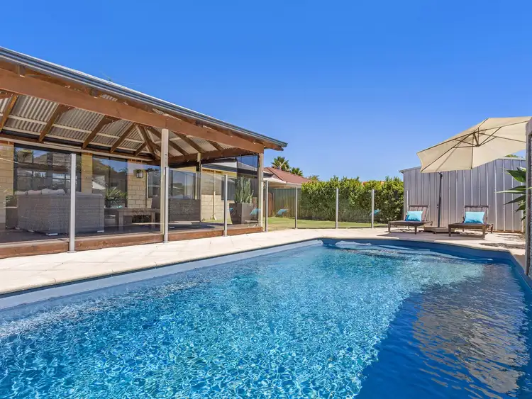 6 Jerrat Mews, Atwell WA 6164