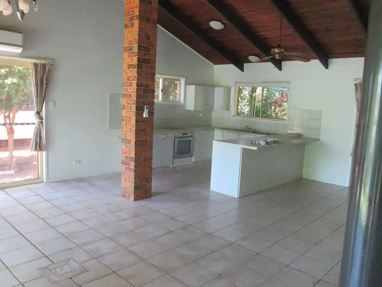 Sixth view of Homely house listing, 5 Eastbourne Terrace, Macleay Island QLD 4184