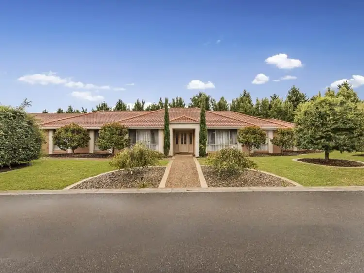 Second view of Homely house listing, 14 Augusta Way, Hidden Valley VIC 3756