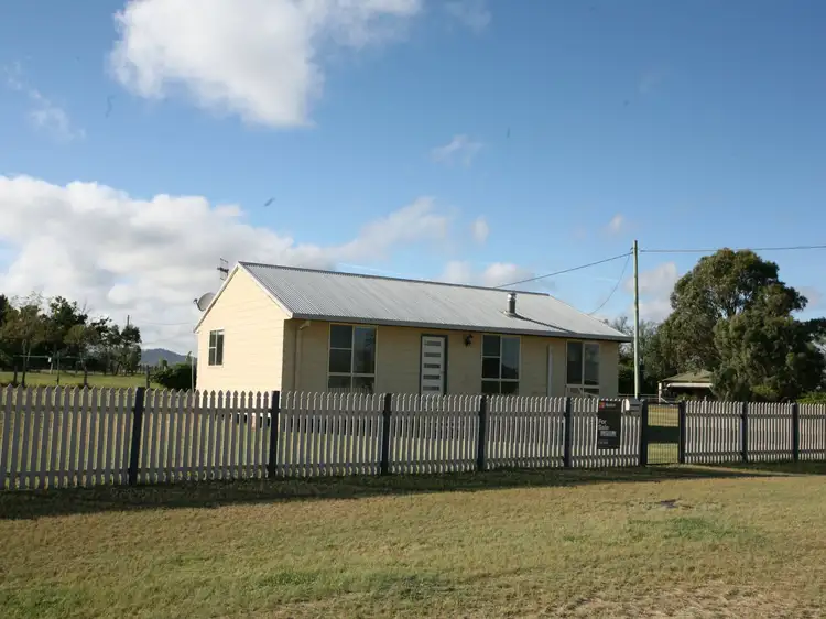 10 Valley Street, Deepwater NSW 2371