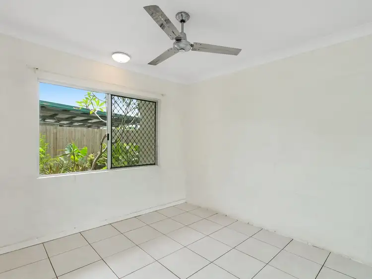Sixth view of Homely unit listing, Unit 2/98 Pease Street, Manoora QLD 4870