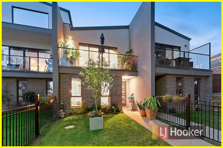 5 Arbour Rise, Pakenham VIC 3810