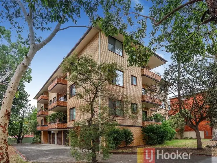 Unit 11/22-24 Kairawa Street