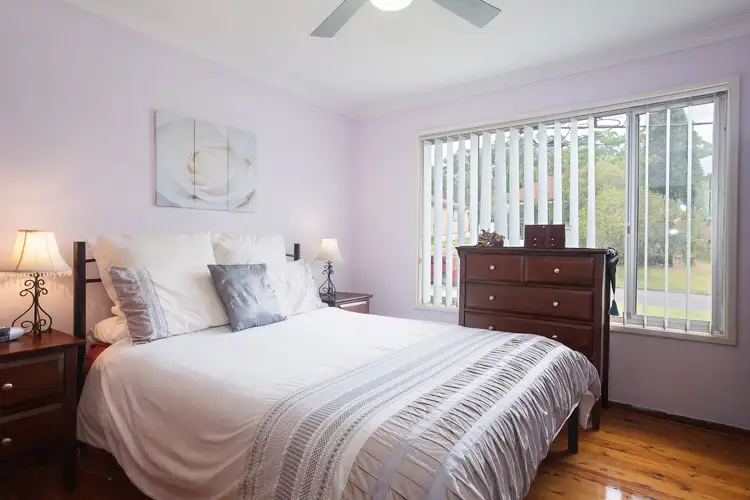 Fifth view of Homely house listing, 4 Ford Avenue, Mount Hutton NSW 2290