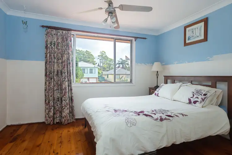 Sixth view of Homely house listing, 4 Ford Avenue, Mount Hutton NSW 2290