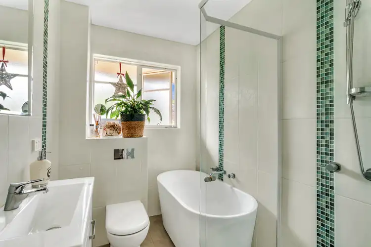 Fourth view of Homely apartment listing, 17/122 Raglan Street, Mosman NSW 2088