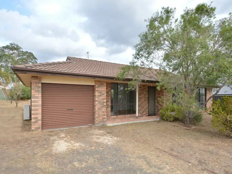 1 Chapman Street, Greta NSW 2334