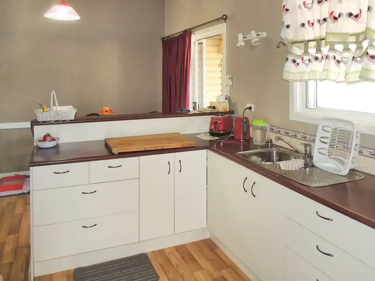 Second view of Homely house listing, 7 Stradbroke Avenue, Nyah VIC 3594