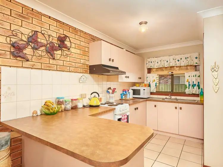 Second view of Homely unit listing, Unit 3/10 Wewak Street, Ashmont NSW 2650