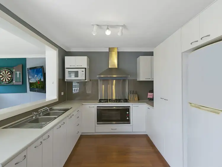 Second view of Homely house listing, 41 Kathleen White Crescent, Killarney Vale NSW 2261