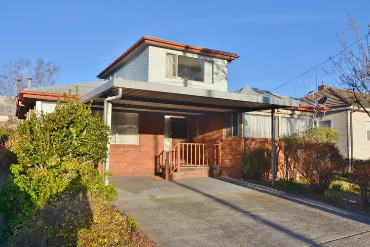 5 Rifle Parade, Lithgow NSW 2790