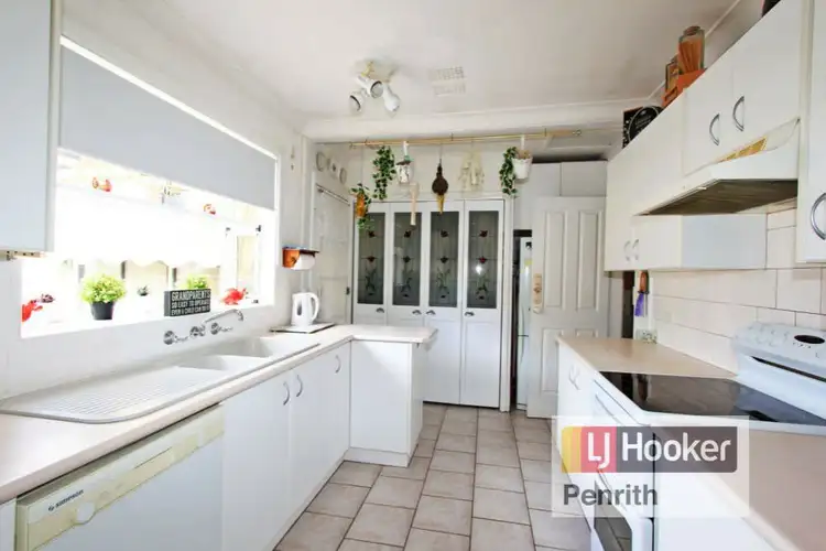 Second view of Homely house listing, 68 Roebuck Crescent, Willmot NSW 2770
