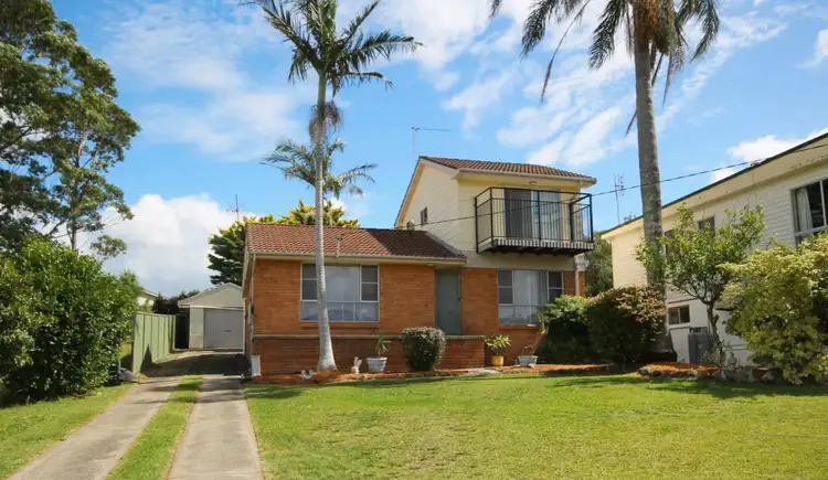 15 Blair Street, Old Erowal Bay NSW 2540