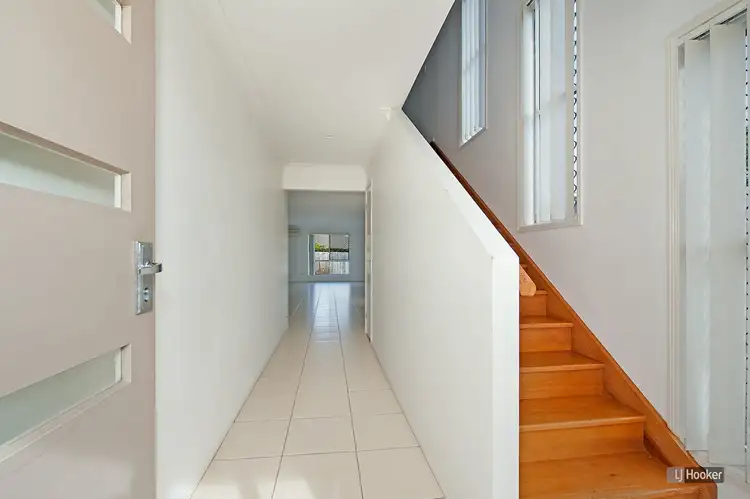Second view of Homely house listing, 10 Silkpod Court, North Lakes QLD 4509