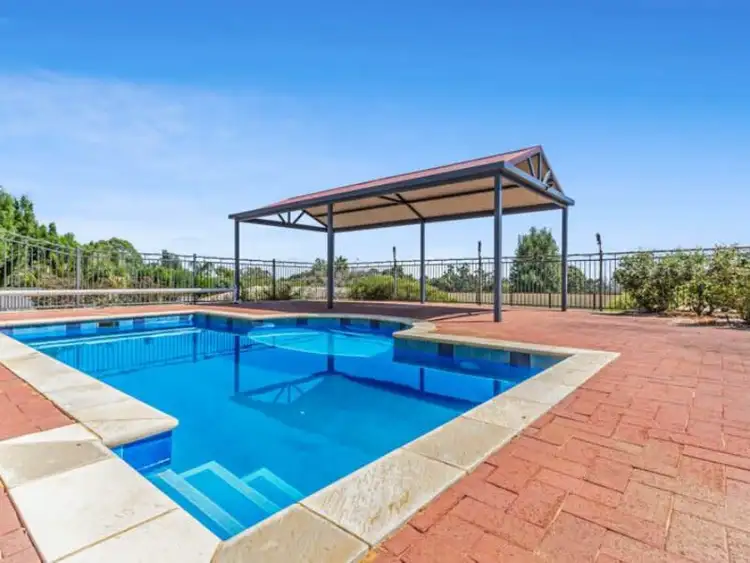 Sixth view of Homely house listing, 4 Billing Place, Mount Richon WA 6112