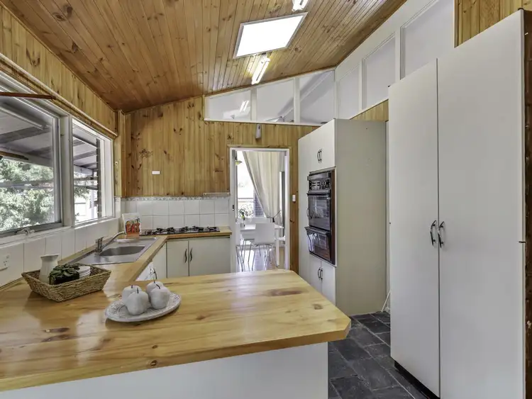 Fifth view of Homely house listing, 3 Roycroft Avenue, Gulfview Heights SA 5096