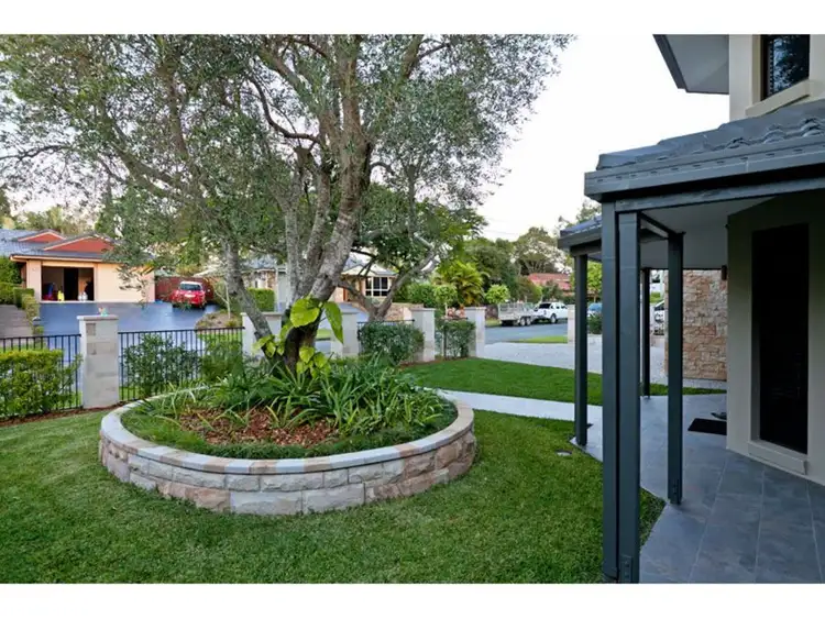 Second view of Homely house listing, 4 Joseph Place, Ormiston QLD 4160