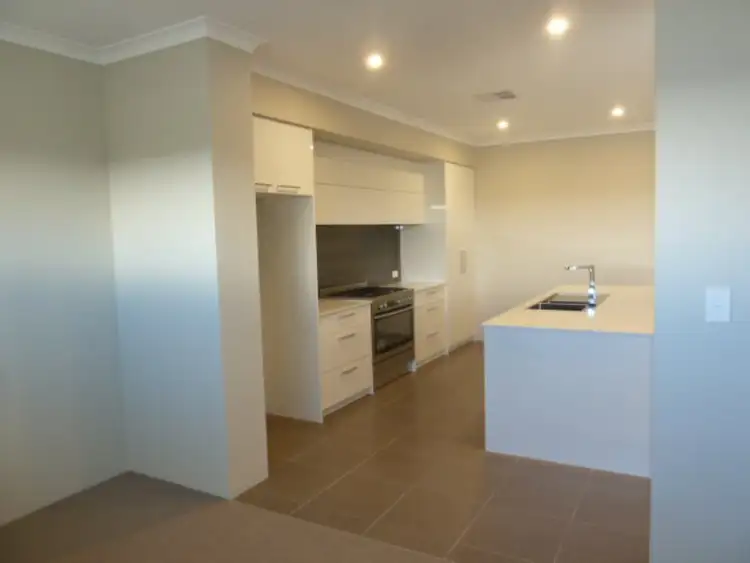 Fourth view of Homely house listing, 60 Fernleaf Loop, Piara Waters WA 6112