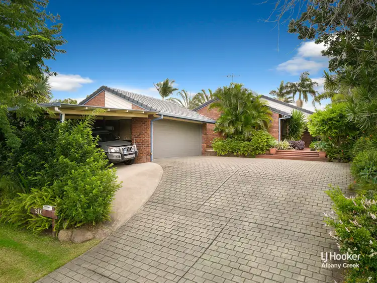 6 Oedipus  Court, Eatons Hill QLD 4037