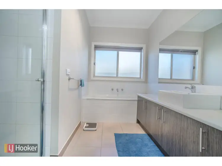 Seventh view of Homely house listing, 463 Grand Boulevard, Craigieburn VIC 3064