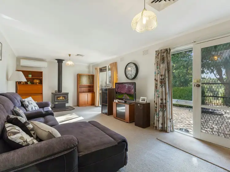 Fourth view of Homely house listing, 6 Milne Court, Wallan VIC 3756