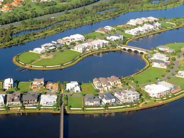 Fifth view of Homely unit listing, Apartment 16/3028 The Boulevarde, Carrara QLD 4211