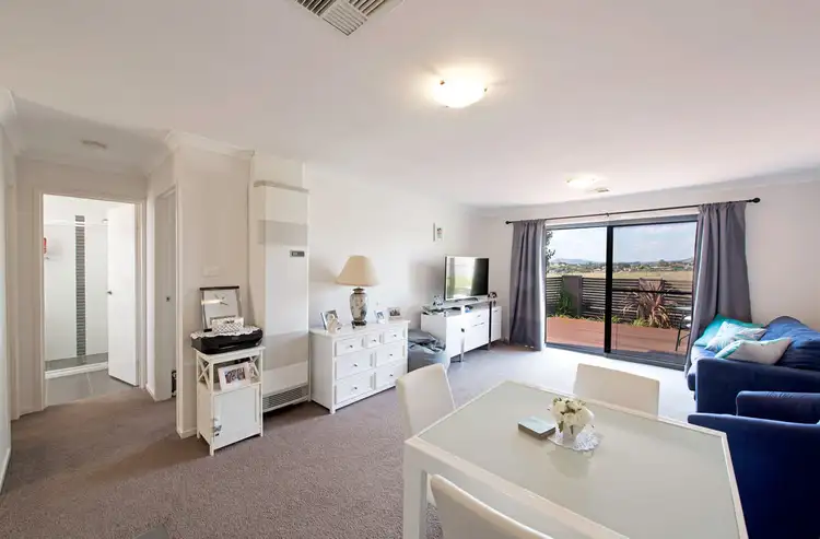 Sixth view of Homely townhouse listing, 1/204 Macfarlane Burnet Avenue, Macgregor ACT 2615