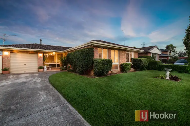 5 Odelia Crescent, Plumpton NSW 2761