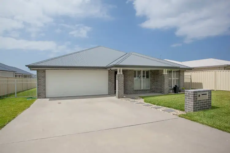 Main view of Homely house listing, 5 Threadfin Court, Old Bar NSW 2430