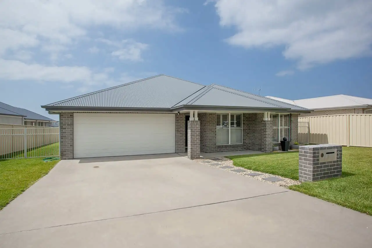 Main view of Homely house listing, 5 Threadfin Court, Old Bar NSW 2430