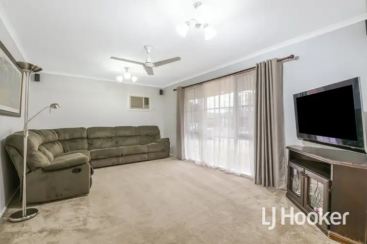 Fourth view of Homely house listing, 8 Daniel Court, Pakenham VIC 3810