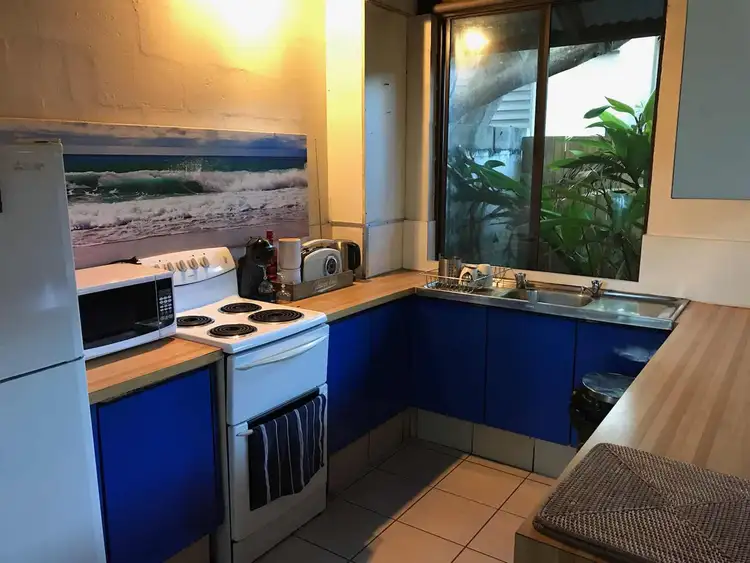 Seventh view of Homely semi-detached listing, 88 Worendo Street, Southport QLD 4215
