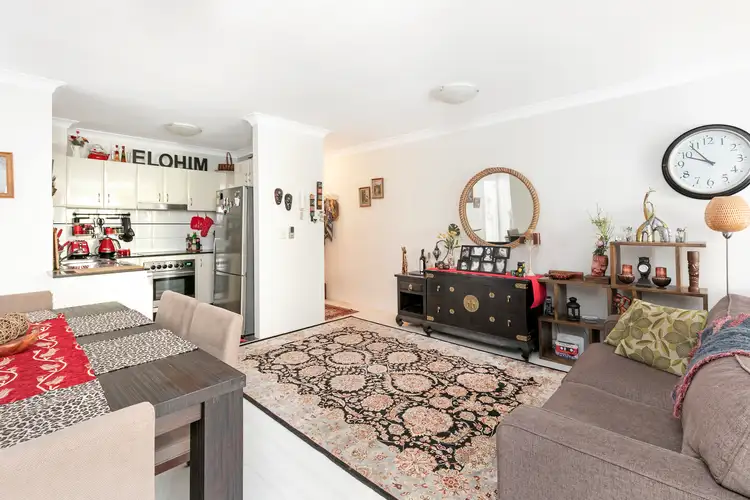 Second view of Homely unit listing, 4/1-3 Funda Place, Brookvale NSW 2100