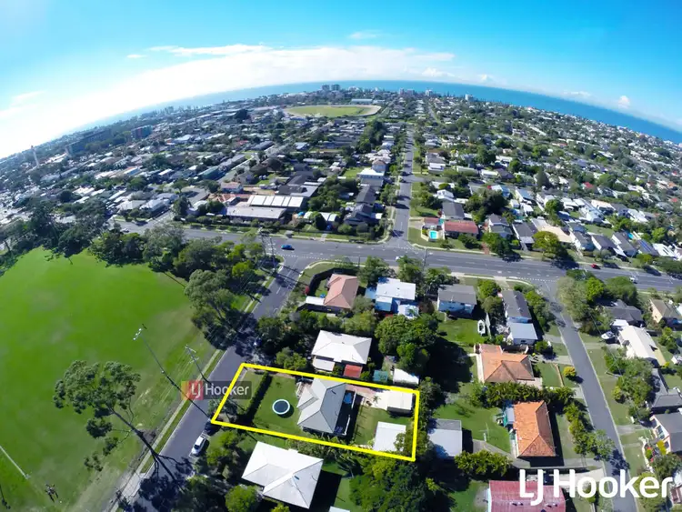 5 Henzell Street, Redcliffe QLD 4020