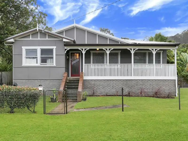 Main view of Homely house listing, 6 Chapman Avenue, Wyong NSW 2259
