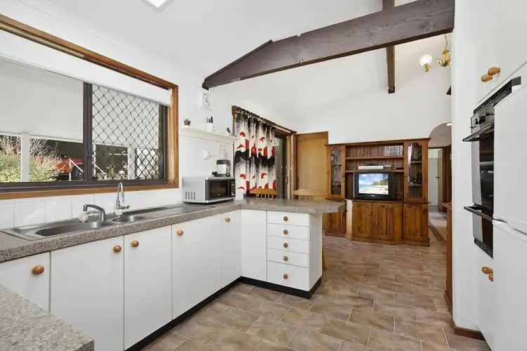 Seventh view of Homely house listing, 15 Victoria Street, Yass NSW 2582