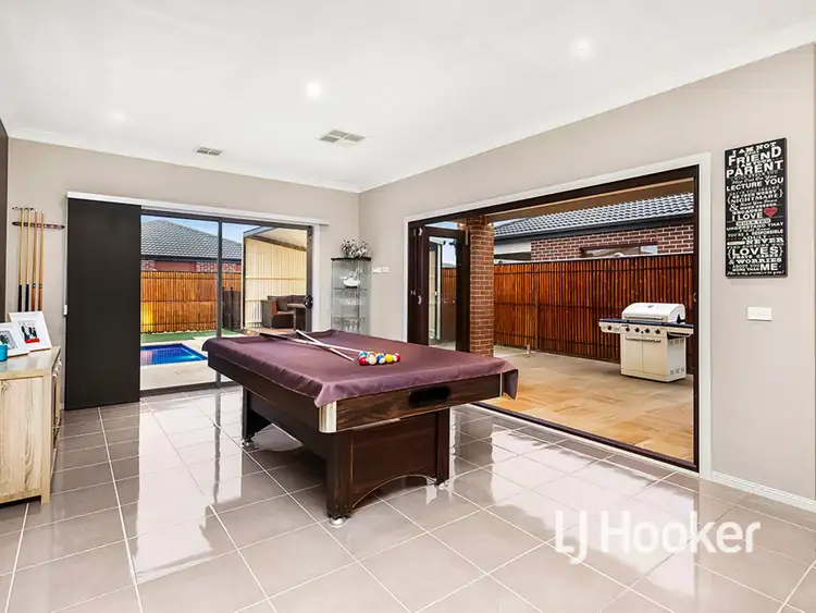 Fifth view of Homely house listing, 16 Tamborine Avenue, Point Cook VIC 3030