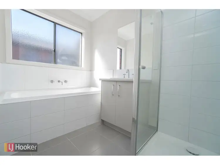 Seventh view of Homely house listing, 70 Moor Park Drive, Craigieburn VIC 3064