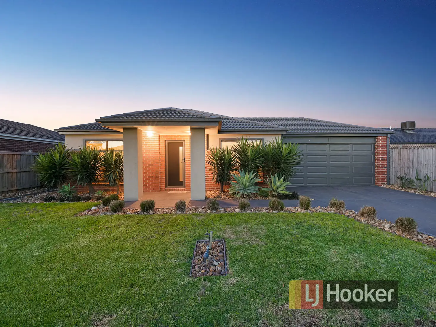 Main view of Homely house listing, 32 Bronson Circuit, Cranbourne North VIC 3977