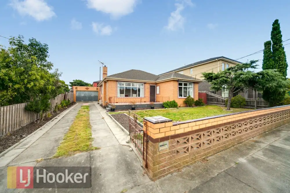 Main view of Homely house listing, 14 KEETS CRT, Springvale VIC 3171