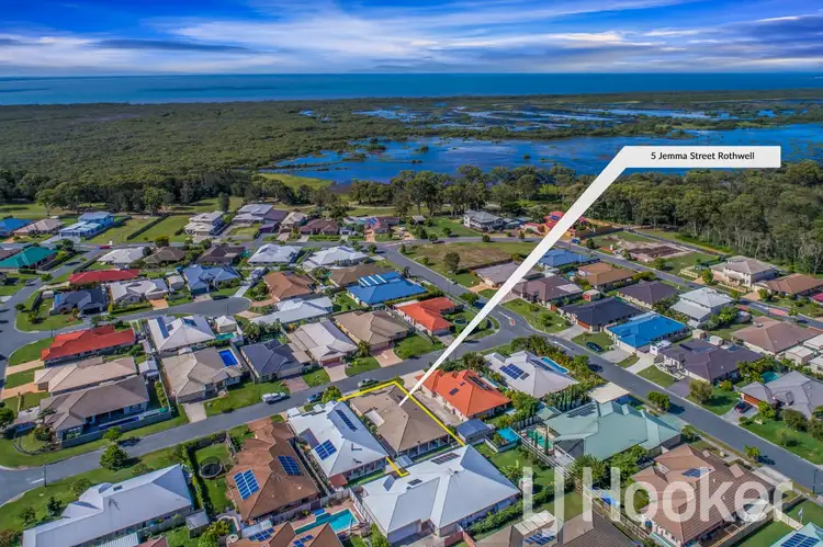 5 Jemma Street, Rothwell QLD 4022